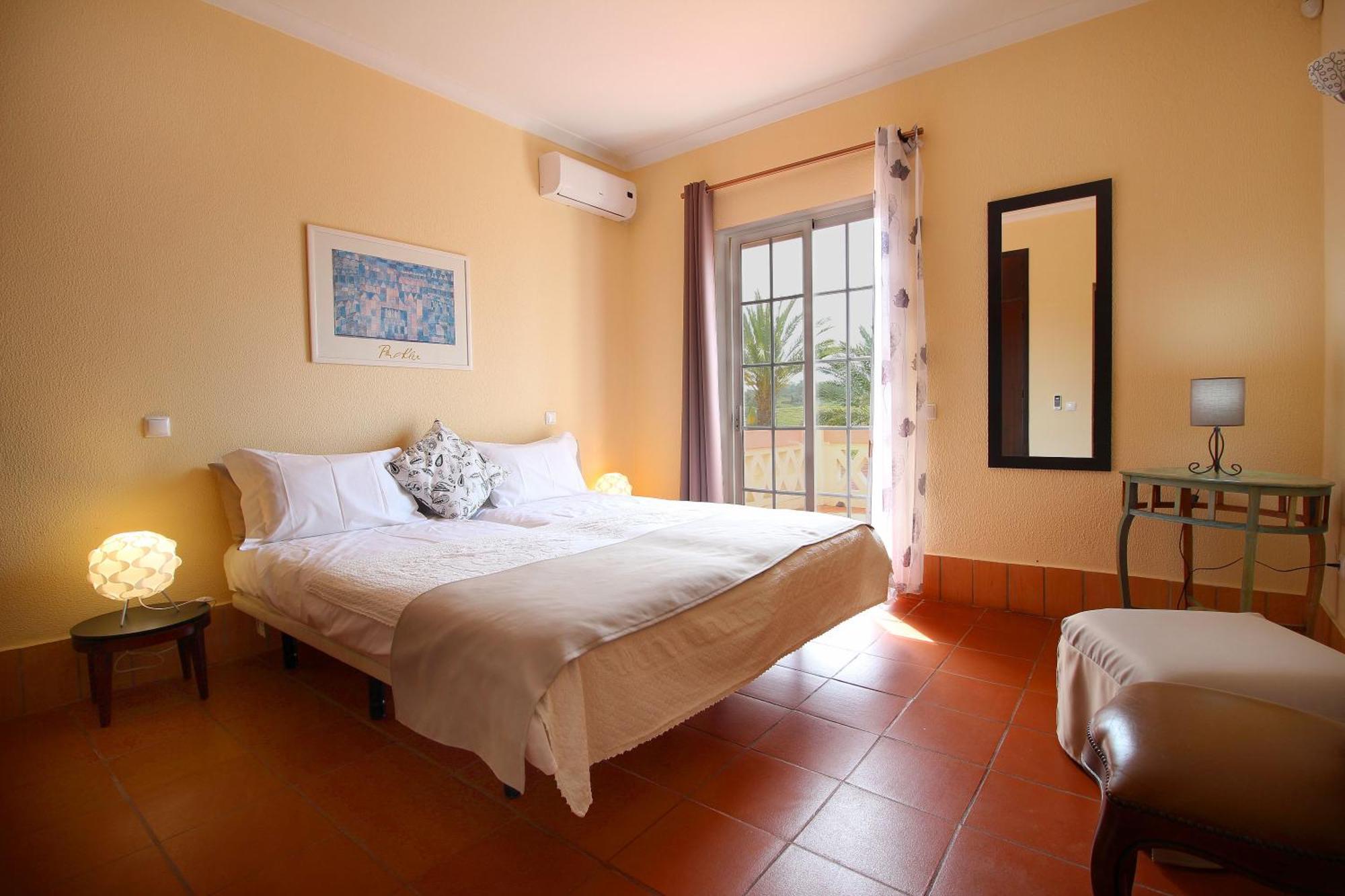 Quinta Dos Vales Wine Estate Guest House Estômbar Cameră foto